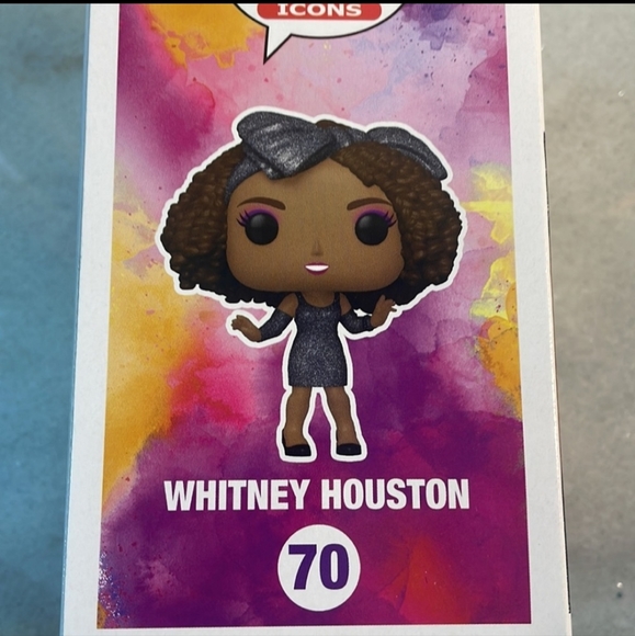 Funko Pop Whitney Houston Vinyl Figure Collection pop icon #70 New - Picture 3 of 3